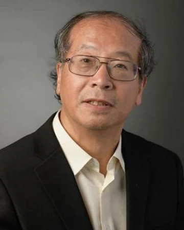 A headshot of Wei Lin